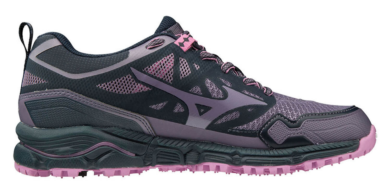 Mizuno Wave Daichi 4 GoreTex беговые кроссовки женские черные-фиолетовые