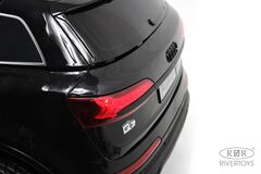 AUDI Q7 HL678 (ЛИЦЕНЗИОННАЯ МОДЕЛЬ)
