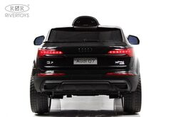 AUDI Q7 HL678 (ЛИЦЕНЗИОННАЯ МОДЕЛЬ)