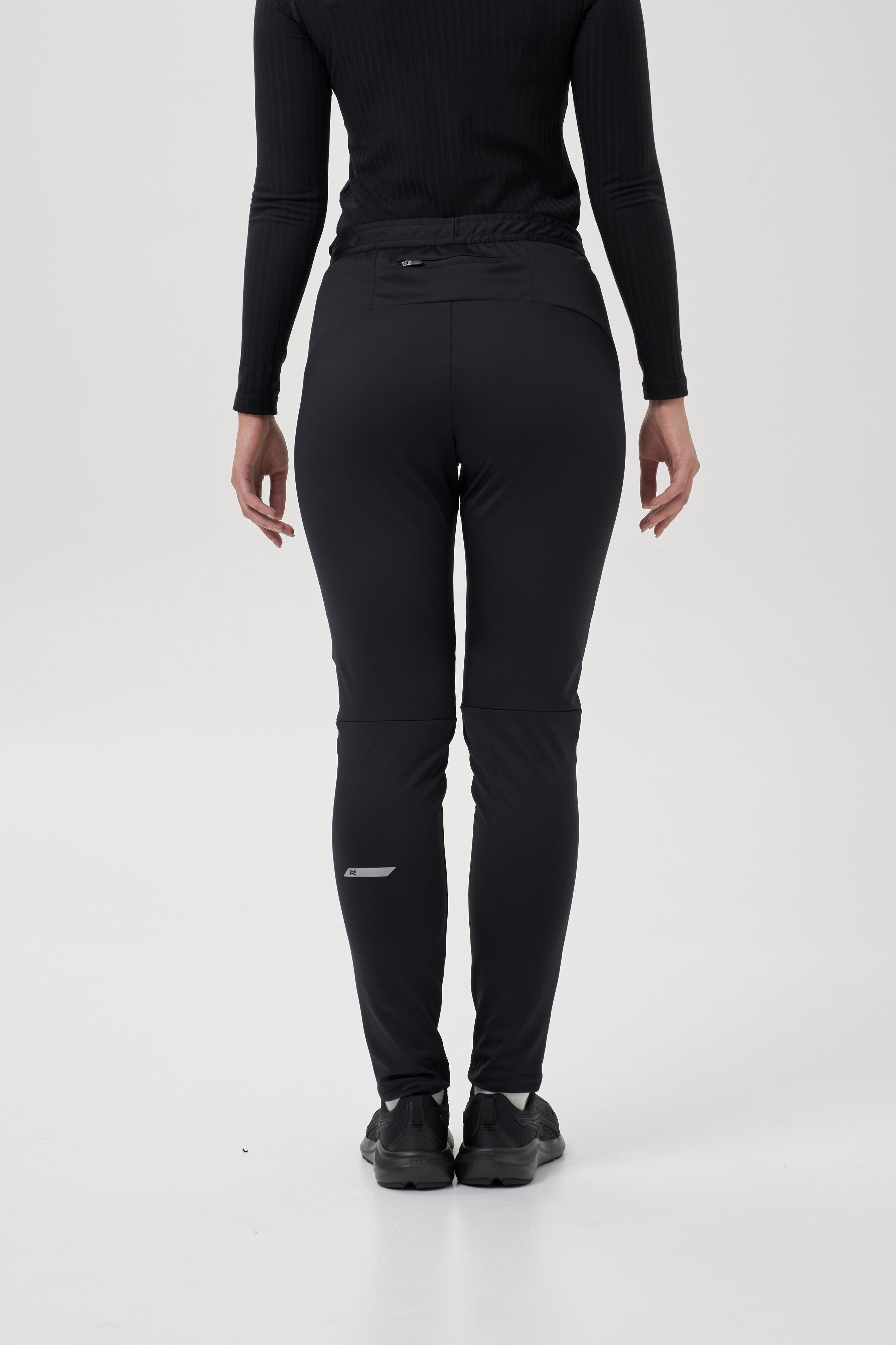 Женский костюм для лыж и бега зимой Nordski Hybrid Pro 2.0 fuchsia-black - 16