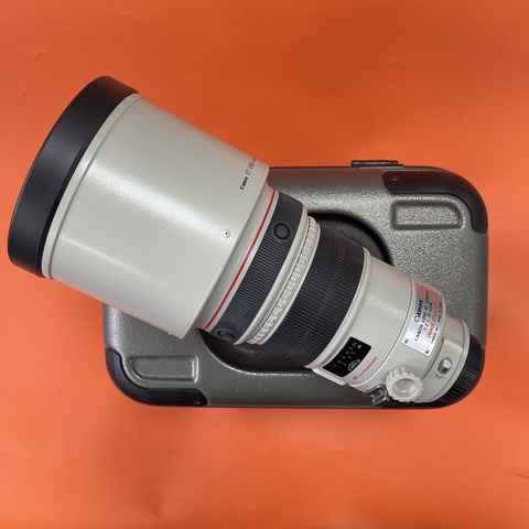 Canon EF 200mm f/2.0 L IS USM (БУ)