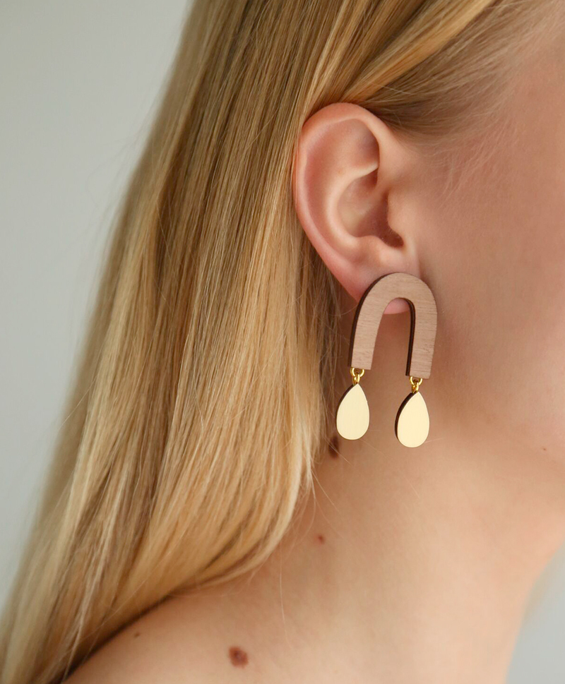 Серьги-Waterfall-Arch-Earrings-Walnut