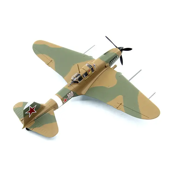 Модель Советский Штурмовик IL-2M3 масштаб 1:72