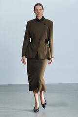 ZARA ПРИТАЛЕННАЯ КУРТКА ИЗ 100% ШЕРСТИ — ZW COLLECTION, ПЫЛЬНЫЙ ХАКИ