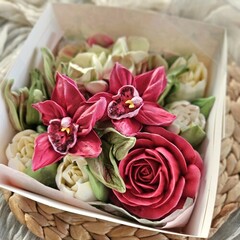Зефир цветы «Орхидея» в коробке / 16х16 см