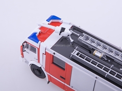 KAMAZ-43253 AC-3,2-40 Fire-fighting tanker 1:43 PAO KAMAZ