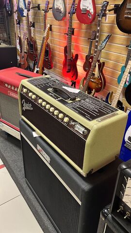 Fender super sonic 22 head blon