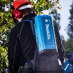 Ранцевый адаптер для аккумуляторов PDC01 Makita 191A59-5