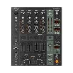 BEHRINGER DJX900USB - микшер DJ
