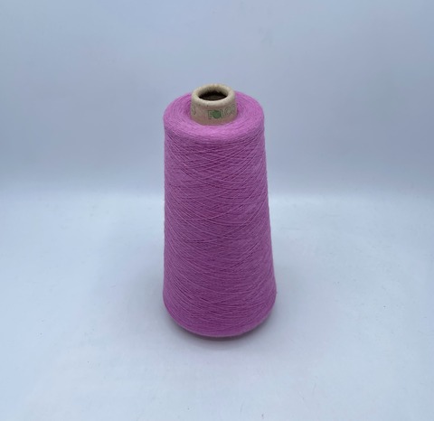 Folco (пр.Италия). 32/2 1600м/100гр, 50% меринос, 50% акрил, цвет-Розовый(552), арт.33782