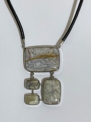 Агат (колье из серебра)