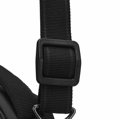 Картинка сумка городская Pacsafe Metrosafe LS100 черный - 10