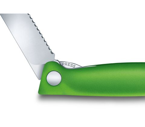 Нож кухонный складной Victorinox Classic, 110 mm, Wavy Edge, Green (6.7836.F4B)