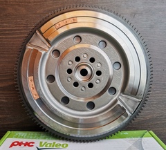 МАХОВИК ДВУХМАССОВЫЙ CRETA 1,6 4WD VALEO PHC 235мм 127 зуб (232602B710/HDFW-20/67104)
