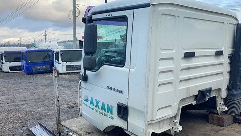 Кабина Ман Тгл 8, 12 серя (белый цвет)