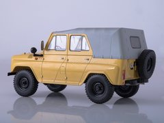 UAZ-469 beige 1:18 Start Scale Models (SSM)