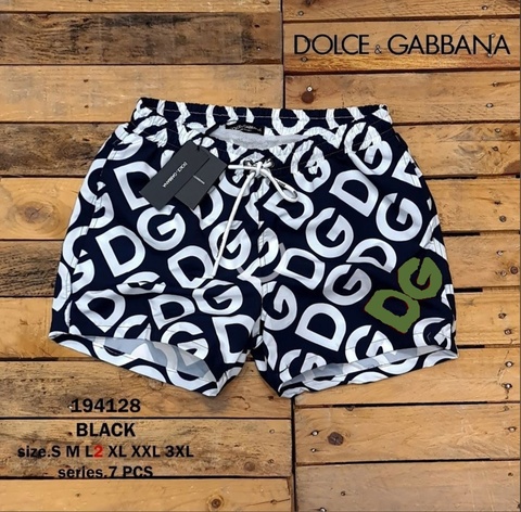 Шорты Dolce Gabbana 835312green 