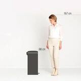 Мусорный бак newIcon с педалью 30 л, артикул 233845, производитель - Brabantia, фото 10