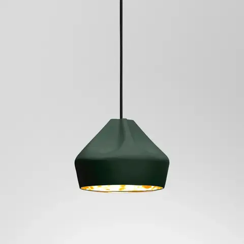 Фото: Подвесной светильник Pleat Box 24 темно-зеленый / золотой - основной вид