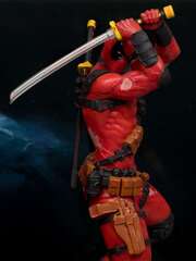 Фигурка McFarlane Toys Marvel: Deadpool with Jeff The Landshark (Deadpool #1) (БАМП)