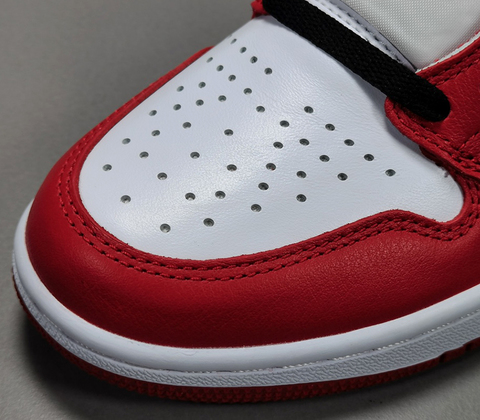 Air Jordan 1 High 'Chicago Bulls' 