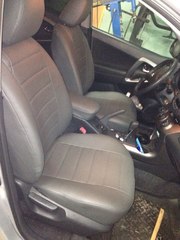 Чехлы на Toyota RAV-4 2006–2013 г.в.
