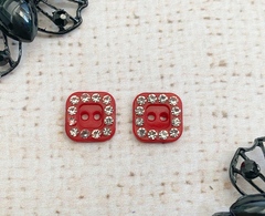 Пуговицы, d 1,2х1,2 см, 2 прокола, красный
