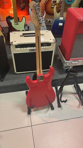 FENDER SQUIER MM Stratocaster Red