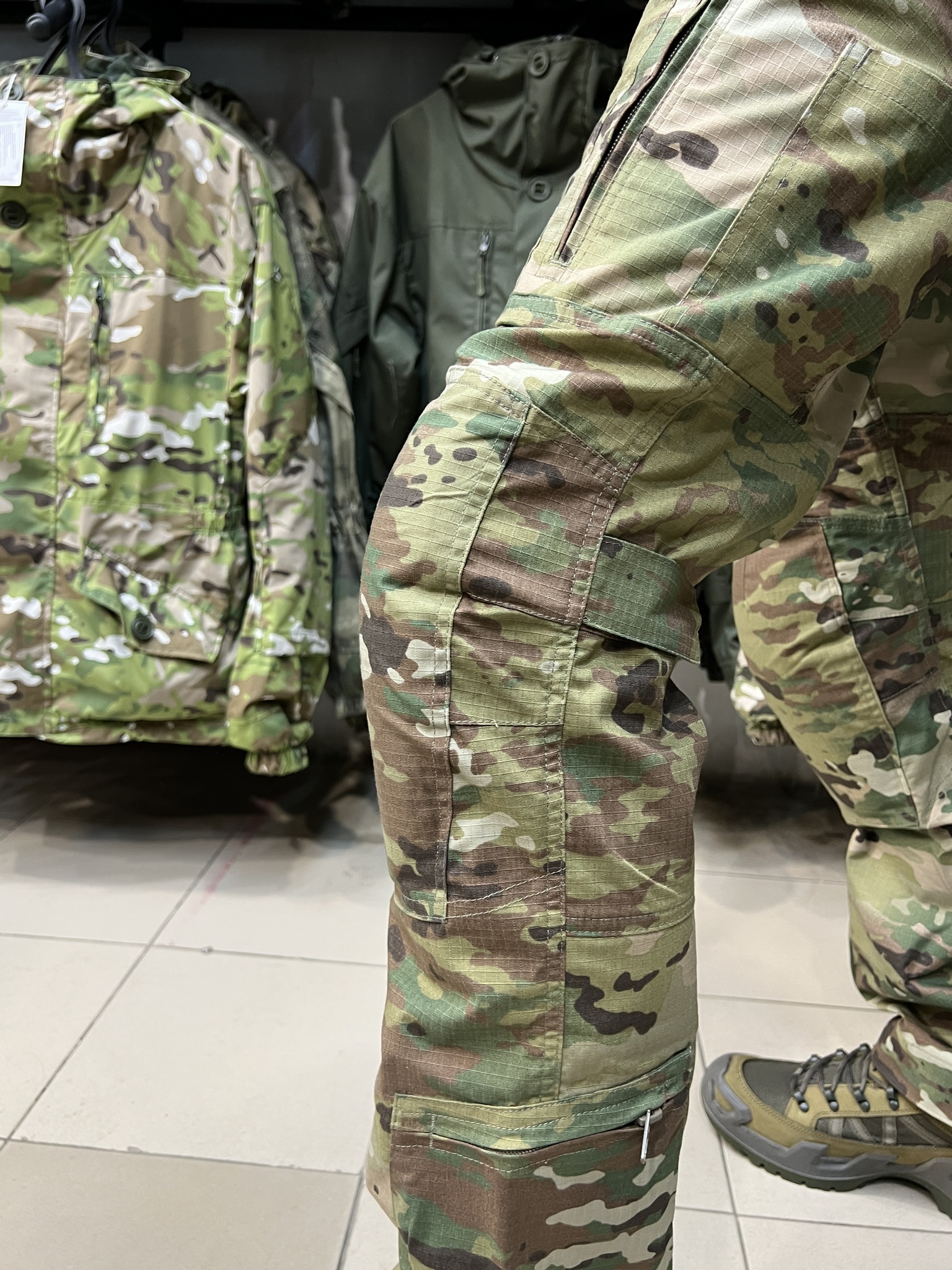 Тактический костюм Combat Multicam с наколенниками – MAXTACS / Gongtex