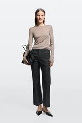 Massimo Dutti Укороченные джинсы клеш со средней посадкой, черный