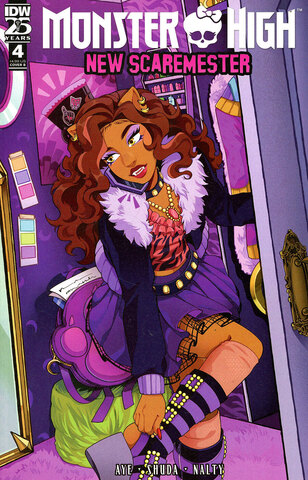 Monster High New Scaremester #4 (Cover B)