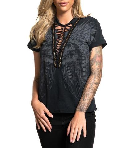 Affliction | Футболка женская Wichitawa AW23205 перед на модели