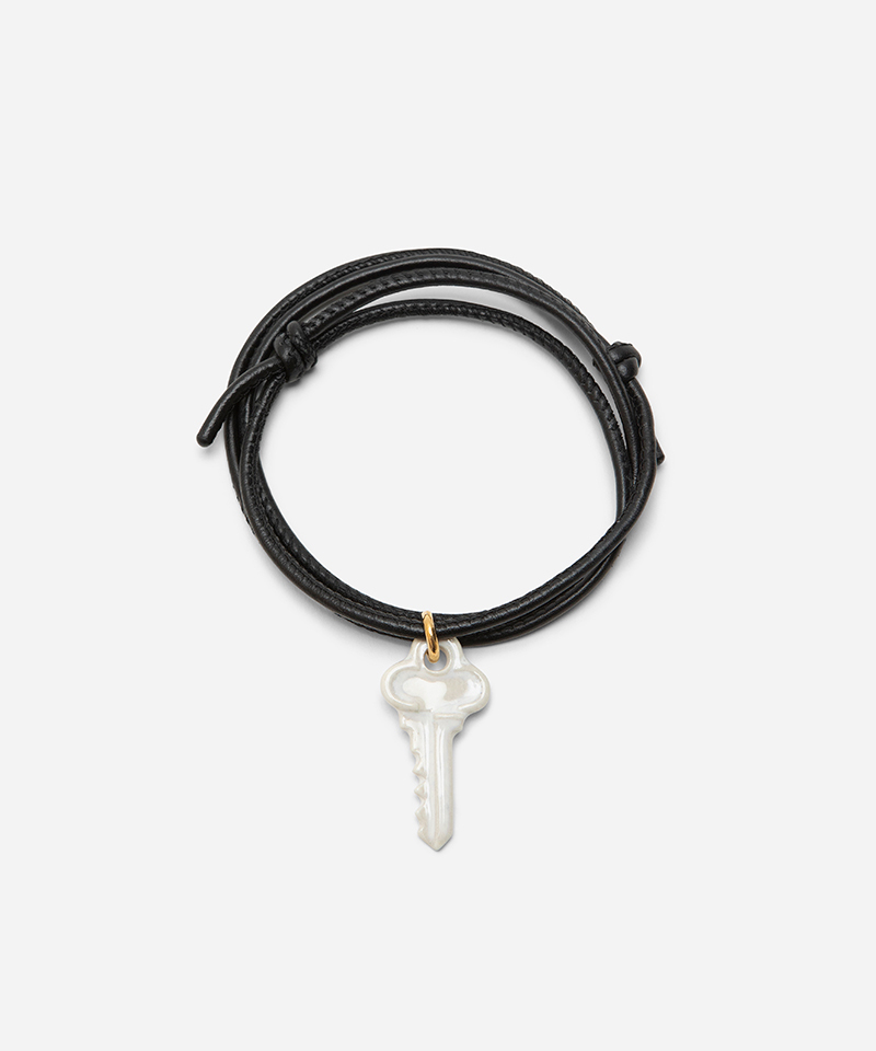 Подвеска KEY LEATHER CORD