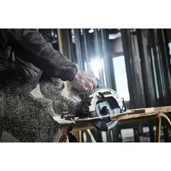 Аккумуляторная дисковая пила Makita DHS660Z