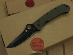 Нож Spyderco Lum Tanto - зеленая рукоять, клинок черный