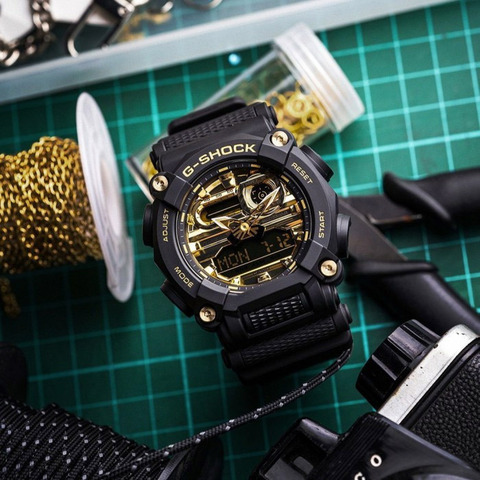 Часы Casio GA-900AG-1AER