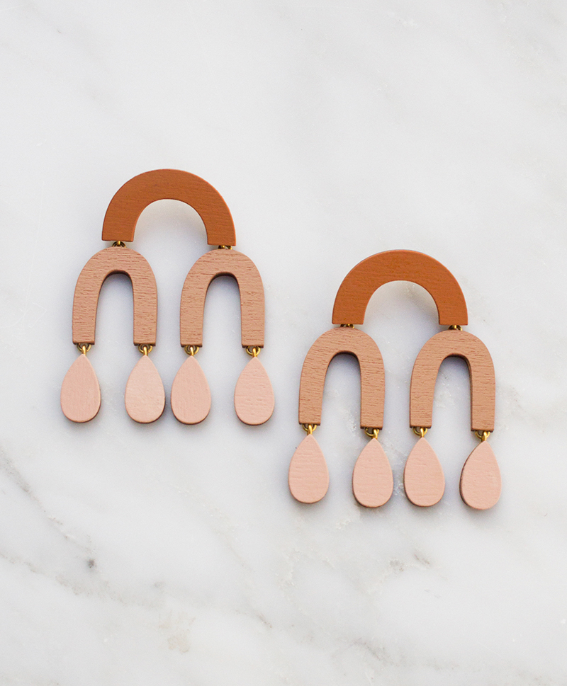 Серьги Waterfall Earrings Blush