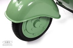 Детский электроскутер VESPA M888MM