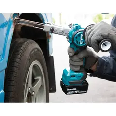 Напильник аккумуляторный ленточный Makita DBS180Z