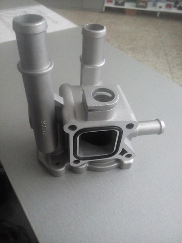 КОРПУС ТЕРМОСТАТА AVEO, CRUZE ДВИГАТЕЛЬ D4 GENERAL PARTS, UZ-DAEWOO (АЛЮМ)