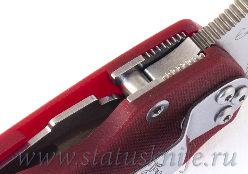 Нож Spyderco Paramilitary 2 C81GPRD2 M390 Red