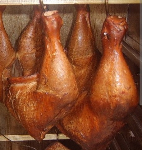 Копченые окорока домашней курочки