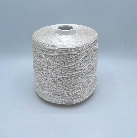 Loro piana (пр.Италия),art-Sky 4*2/50 625м / 100 гр. 100% Шелк , цвет-Молочный,арт-26630