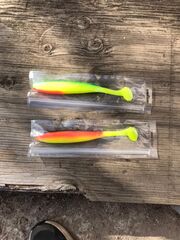 704 Силиконовая приманка NEON 68 SHINER 21см