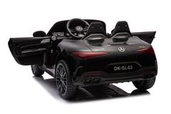 MERCEDES BENZ SL63 (ЛИЦЕНЗИОННАЯ МОДЕЛЬ) с дистанционным управлением (Полноприводный), двухместный.