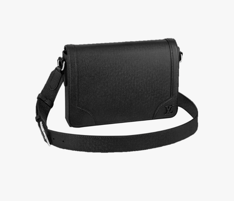 Сумка-мессенджер Louis Vuitton Flap из кожи Taiga