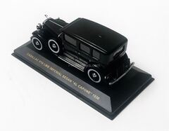 Cadillac V16 LWB Imperial Sedan Al Capone 1930 IXO Museum Collection 1:43