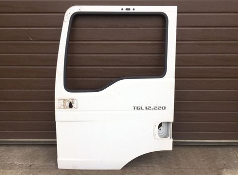 Дверь кабины левая на МАН ТГЛ MAN TGL 81626004131 б.у.