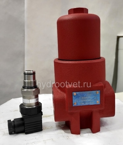 Фото DFBN/HC60G10D1.1/-L24 - Напорный фильтр гидравлический одинарный модели DF тонкость фильтрации 10 мкм, типоразмер 60, вид присоединения: резьба G3/4, материал корпуса - чугун, рабочее давление до 420 бар, визуально-электрический (лампа с напряжением 24В) индикатор загрязнения