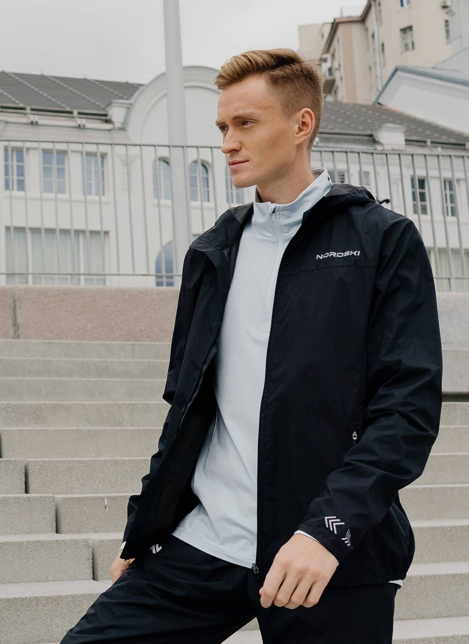 Мужская беговая ветровка Nordski Rain total black - 4